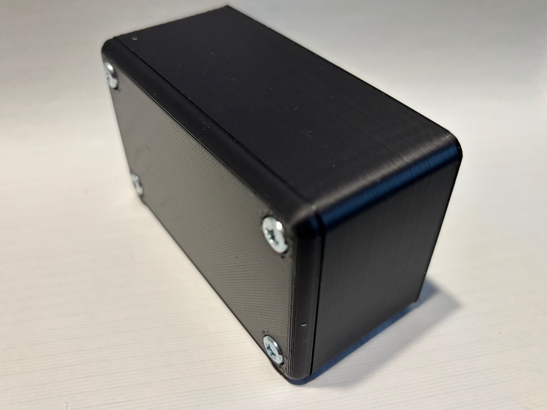 Small Enclosure with Lid
